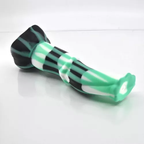 Snagged a Sandworm-y Kitalpha from PPS during their drop! by BugSlutt