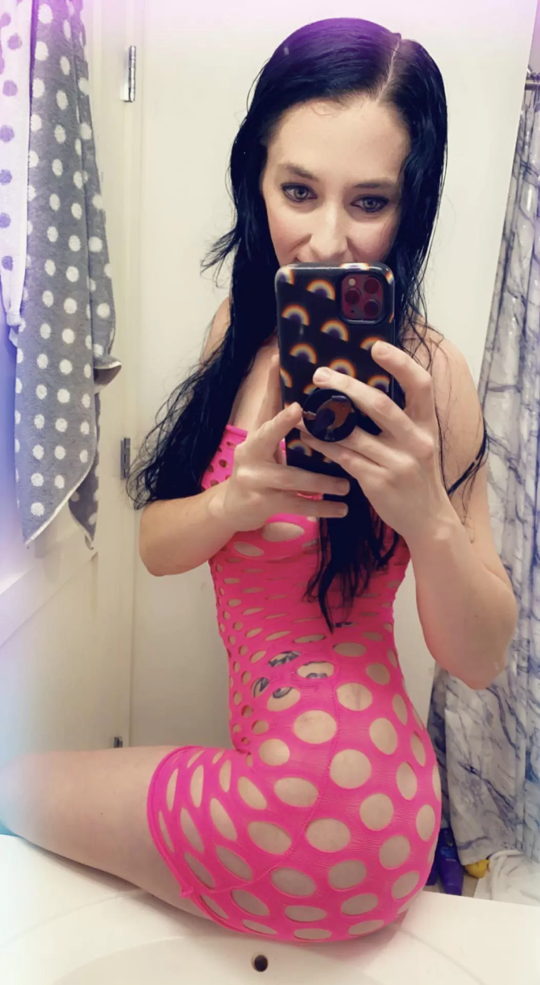 Snaps back 🖤👻🖤 posted by Brielle33