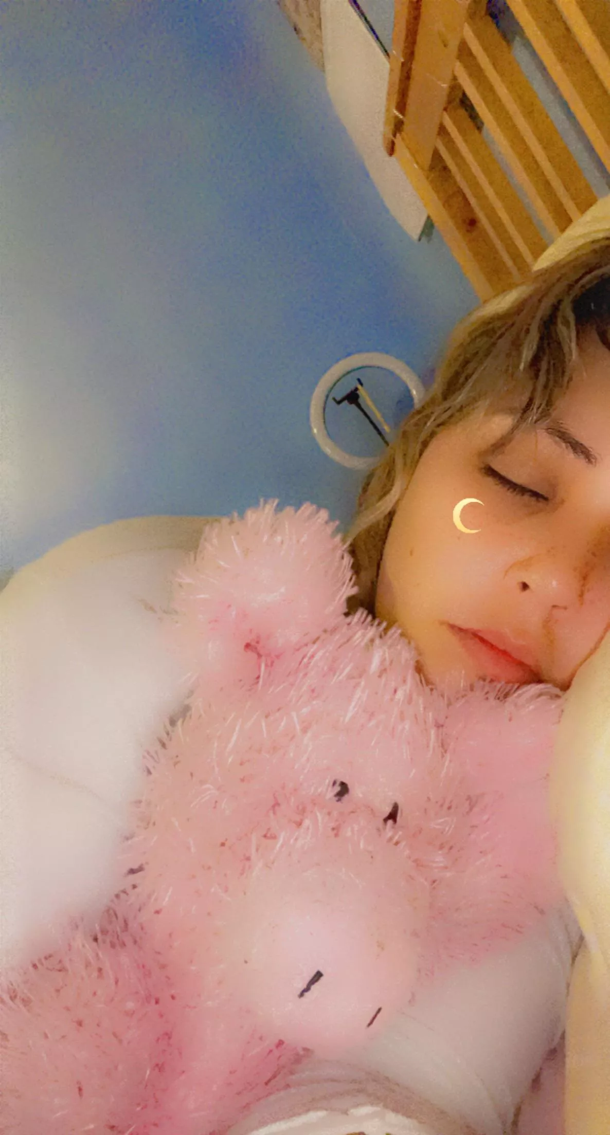 Snarkles always keeps me safe and warm 🌸❤️ posted by babieeofmischief