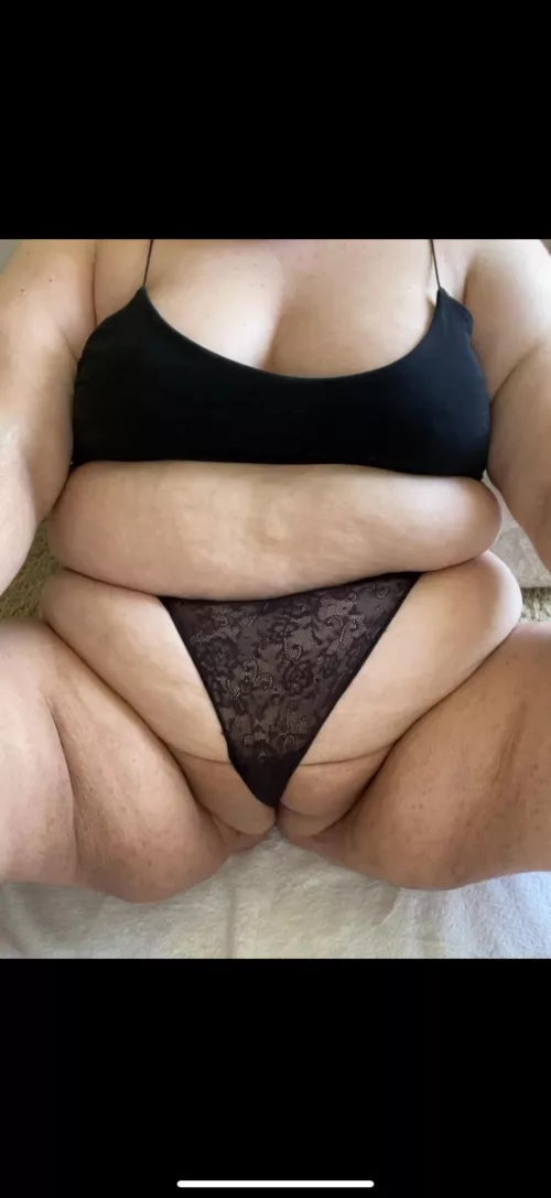 sneak peak of my simp 🙈 by tickitacky