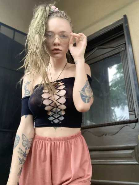 sneak peek to my outfit for this weekend 😈 by ambientfairies