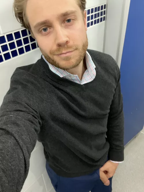 Sneaky bathroom shot by Mysteriousgent69