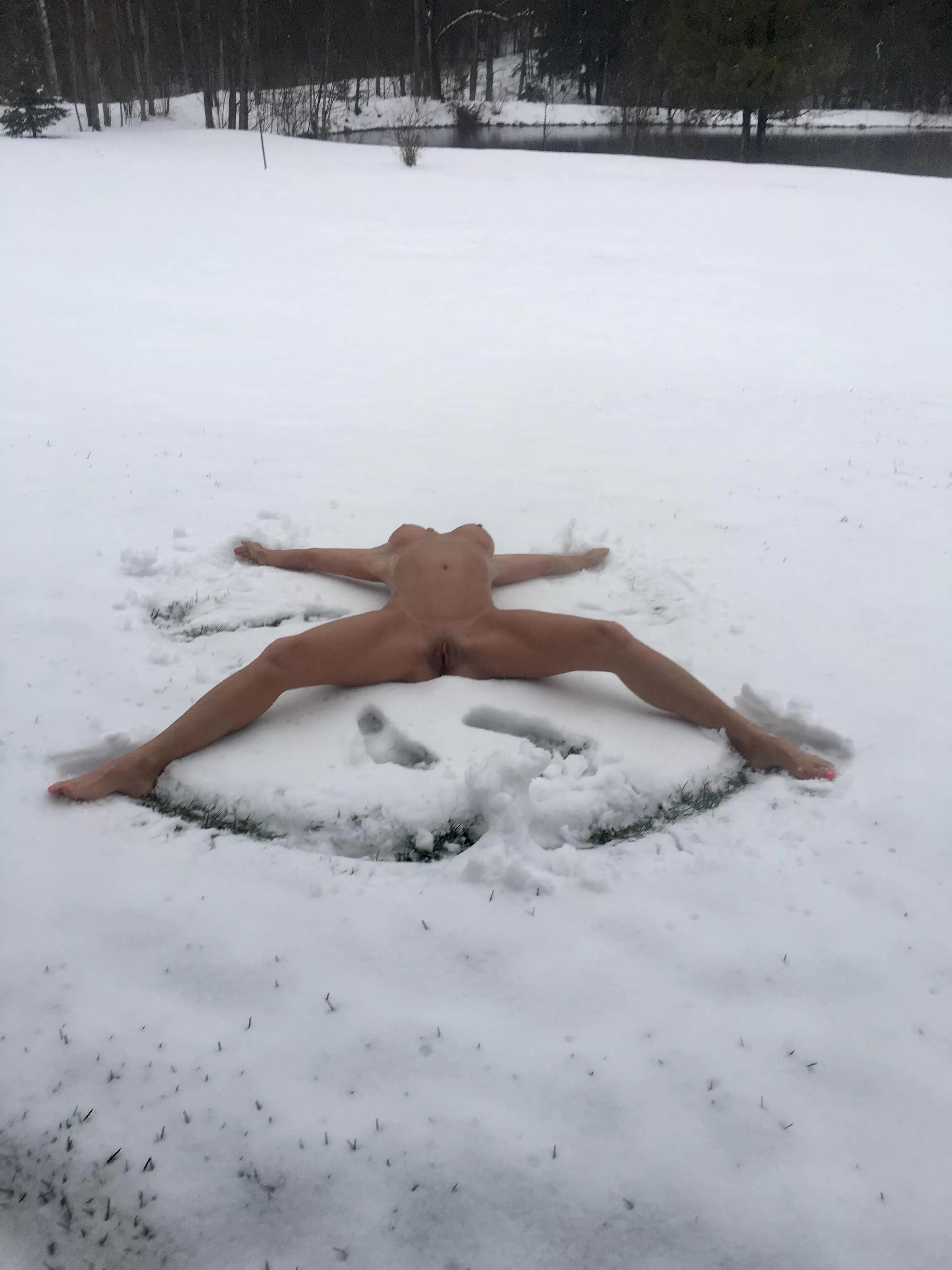 Snow Angle Wife. posted by knightmare96