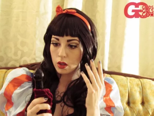 Snow White finds a dildo by [deleted]