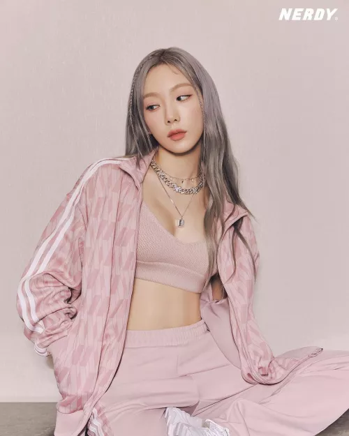 SNSD Taeyeon by Ifvinuz