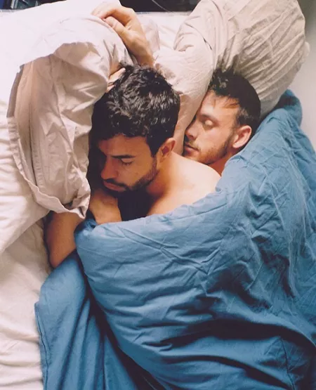 Snuggled by moistinthebriefs