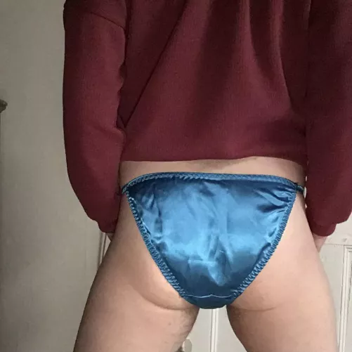 So addicted to string bikinis by satsbboi2313