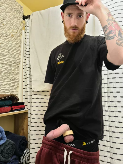 So full of cum by GuessWhoToYou