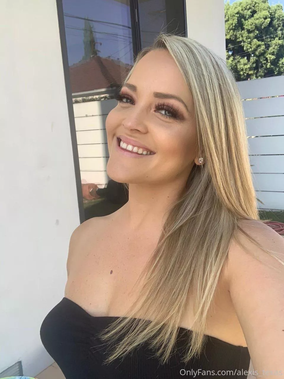 So gorgeous posted by spanishflyxv3