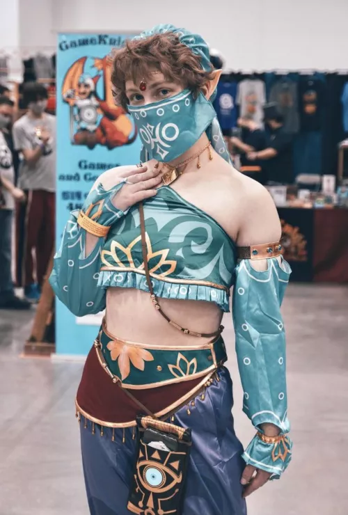 so happy with my cosplay/halloween costume 👻 by jcatboy