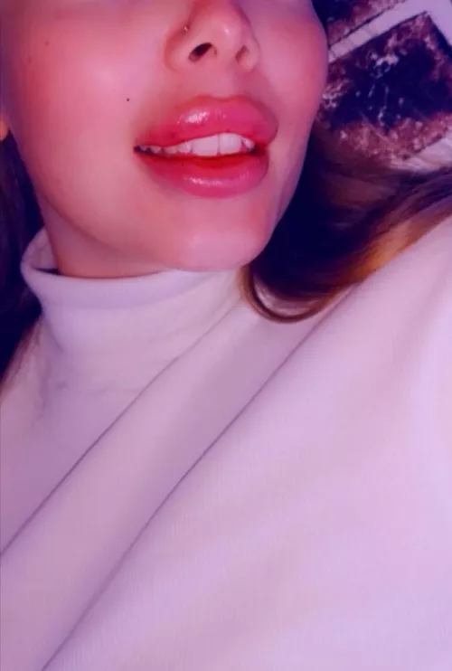 So happy with my pumped lips! Just got 1 ml today. That's a total of 4 ml now😍 let me know what you think 💕💕💕 by babyrose313