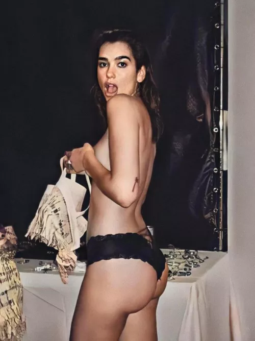 So horny for Dua Lipa, give me joi as her by Pelbo20