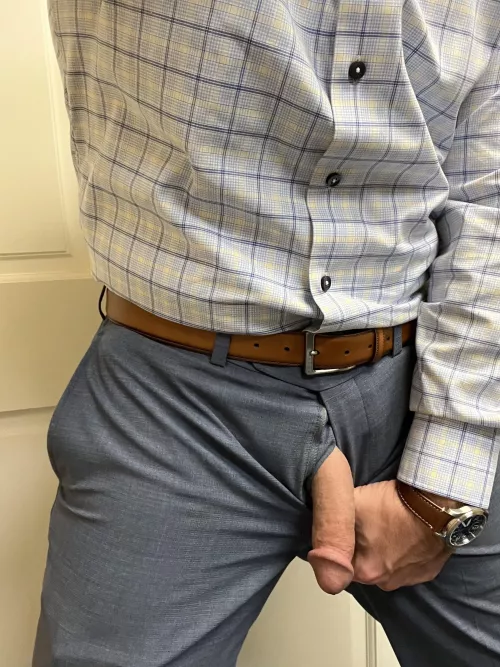 So horny it’s annoying by Throwawayzdwnrd2