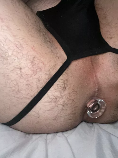 So horny thinking about someone here pulling out my plug and fucking me by oithatscool