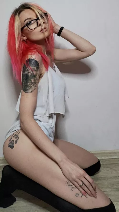 So hyped for the spooky month, who is with me? by lidkabanditka