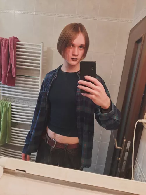 So... I just got a haircut after keeping the same old mid-back long metalhead hair for at least seven years in a row... my heart is beating wild, still don't know if i hate it or if i like it... What do you think? Any advice on how to improve/adjust thi by Rinivar