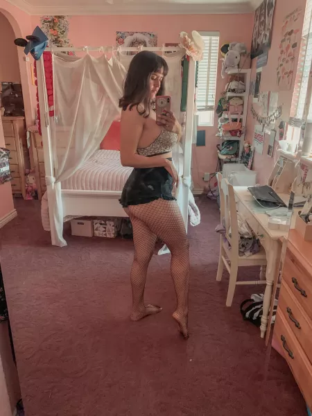 So many holes but which ones would you rather slip your fingers into ;) by kawaiiqueerdo_