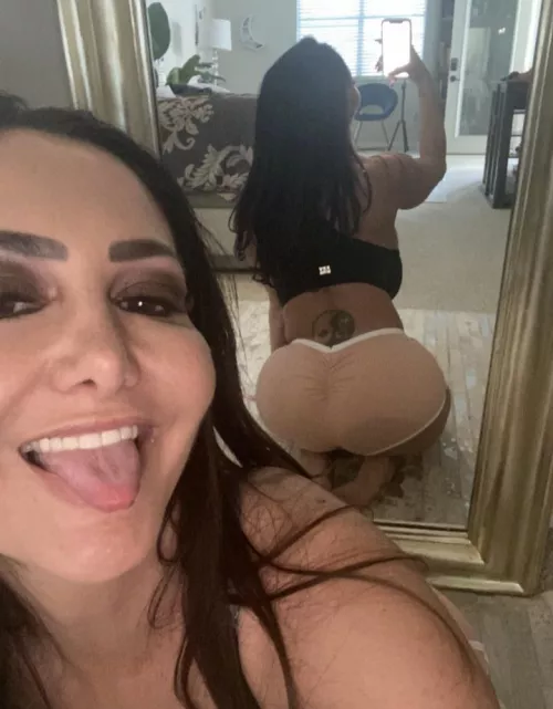 So milfy by asapjleec