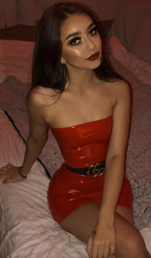 So Pretty! by SnakeBlood456