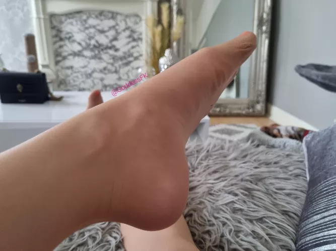 So smelly by GoddessFK