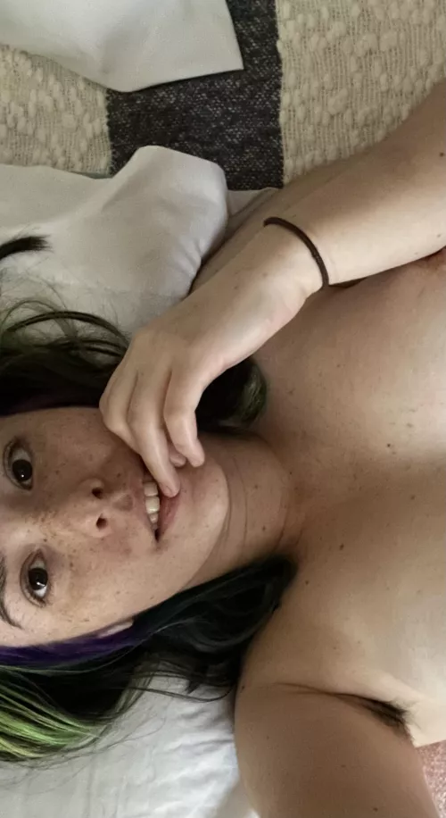 So tired of waking up alone 😢 by ellietheelephant29