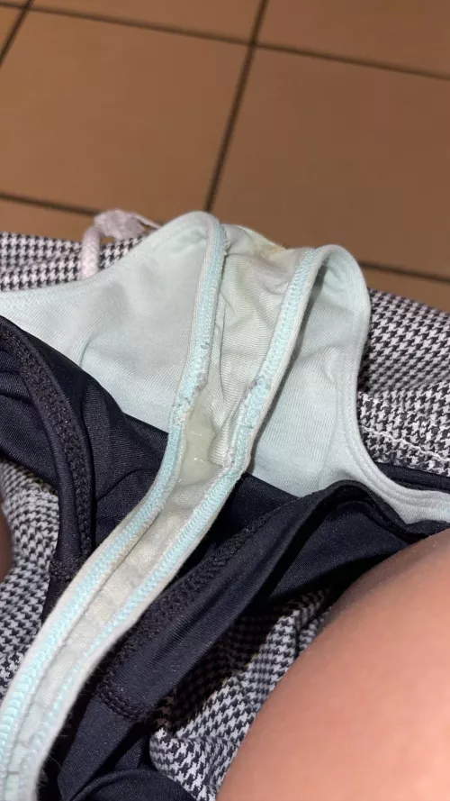 So wet today 💦💦💦 by Tinyabbie