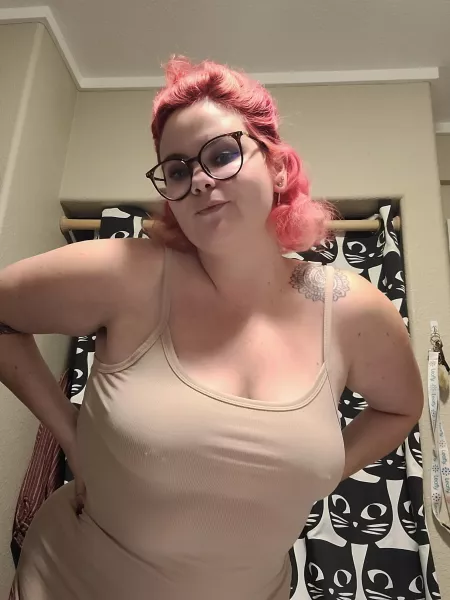 Soft and curvy by xoBadBianca