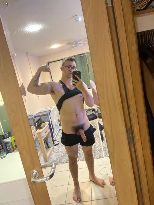 Soft dick and just got done working out/cleaning. I think it’s time you come empty me babygirl by Balistik00