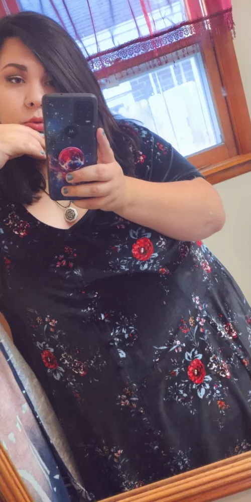 Soft floral dress 🥰 by suprnovastorm
