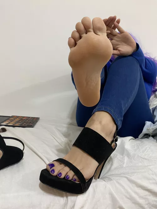 Soft soles by Franceskgia