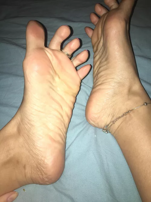 Soft by princessjasminefeet1