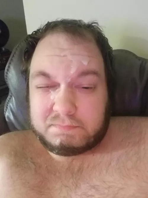 So.....I accidentally gave myself a facial so Merry Christmas 😂😂😂 by Intelligent-Ad7344