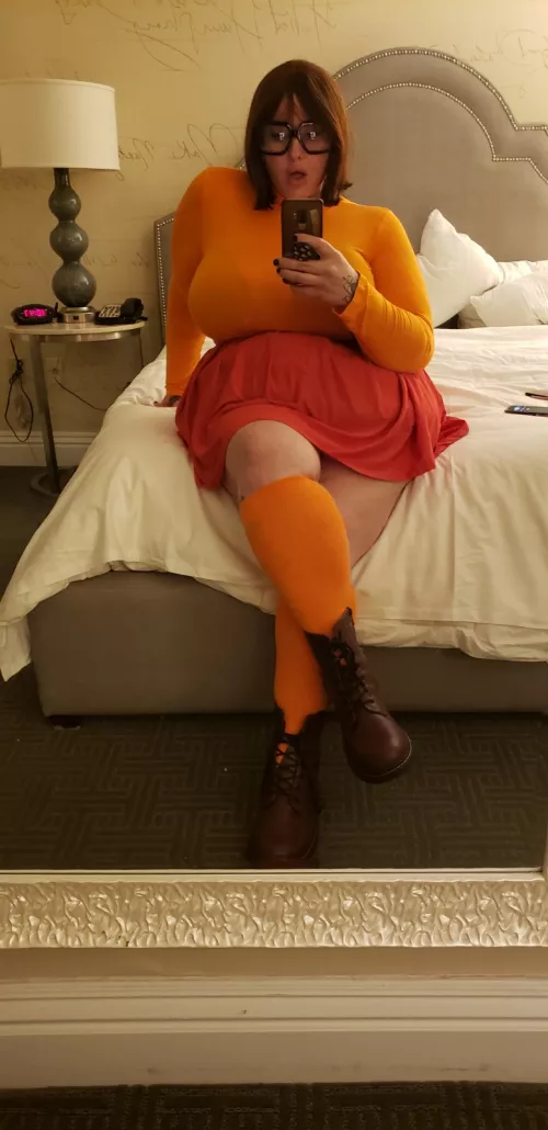 Solving mysteries! by TheRealBellaBelly