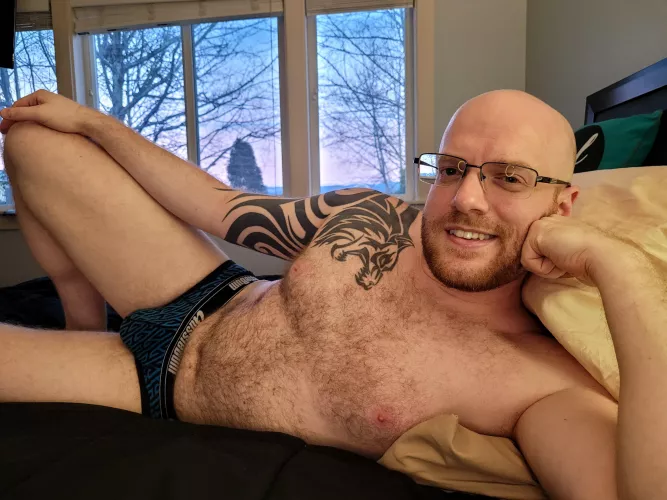 Some call me a bear, some call me an Otter, others called me a wolf. Idk, what do you all think? by CagedWollfe