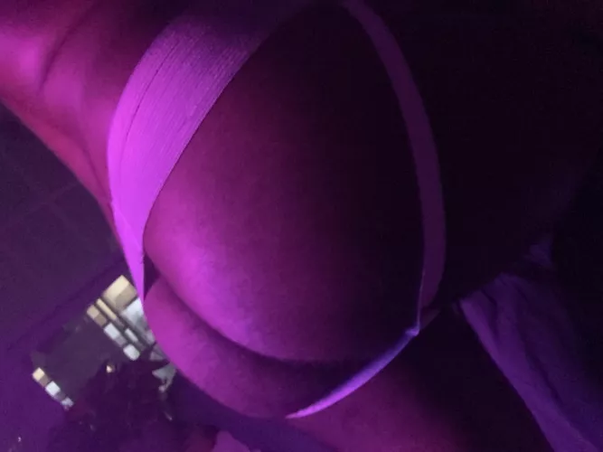 Some cheek action to consider by Royal-Comfortable750