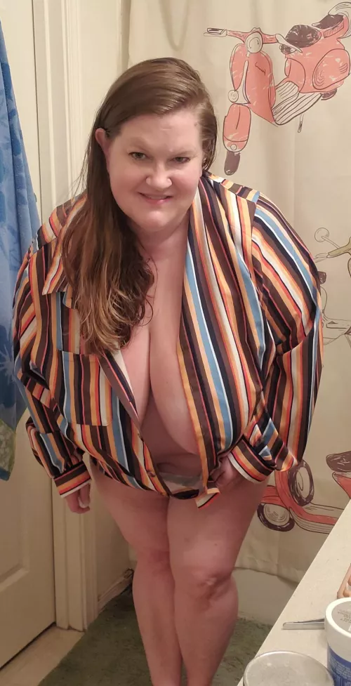 Some days should just be pants optional 😉💋 [49F] by Lavender_Lush72