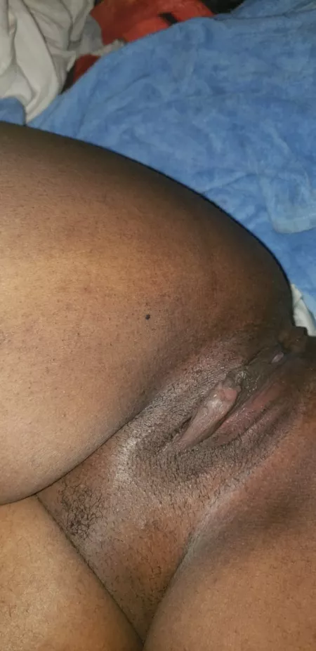 Some Jamaican pussy. It's what's for dinner by rswantheman