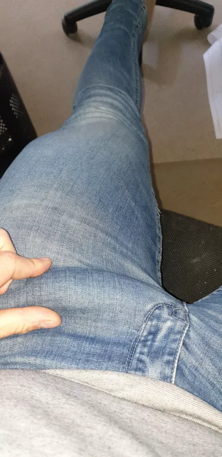 Some legs and bulge 30(M) bored at work. by Prism4485