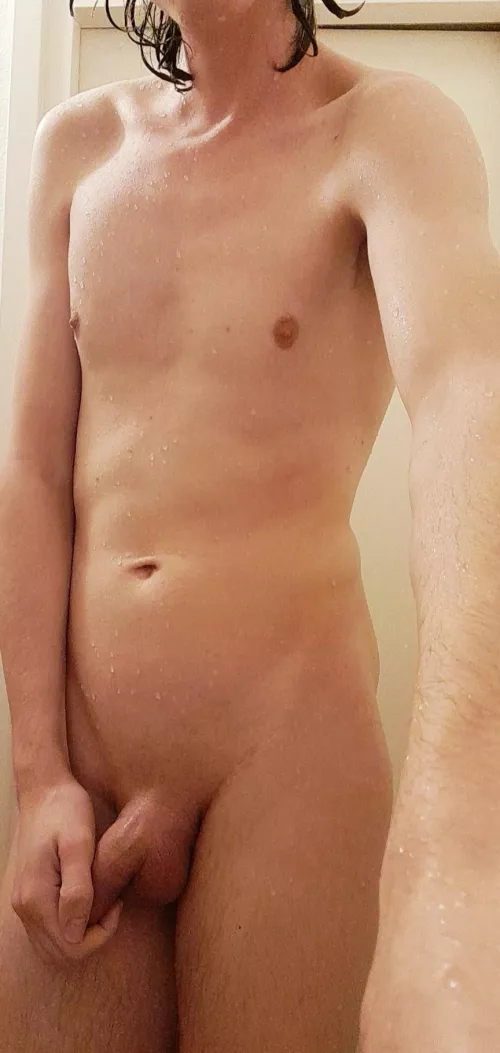 Some love for this twink? 👉👈 by some-twink-boi