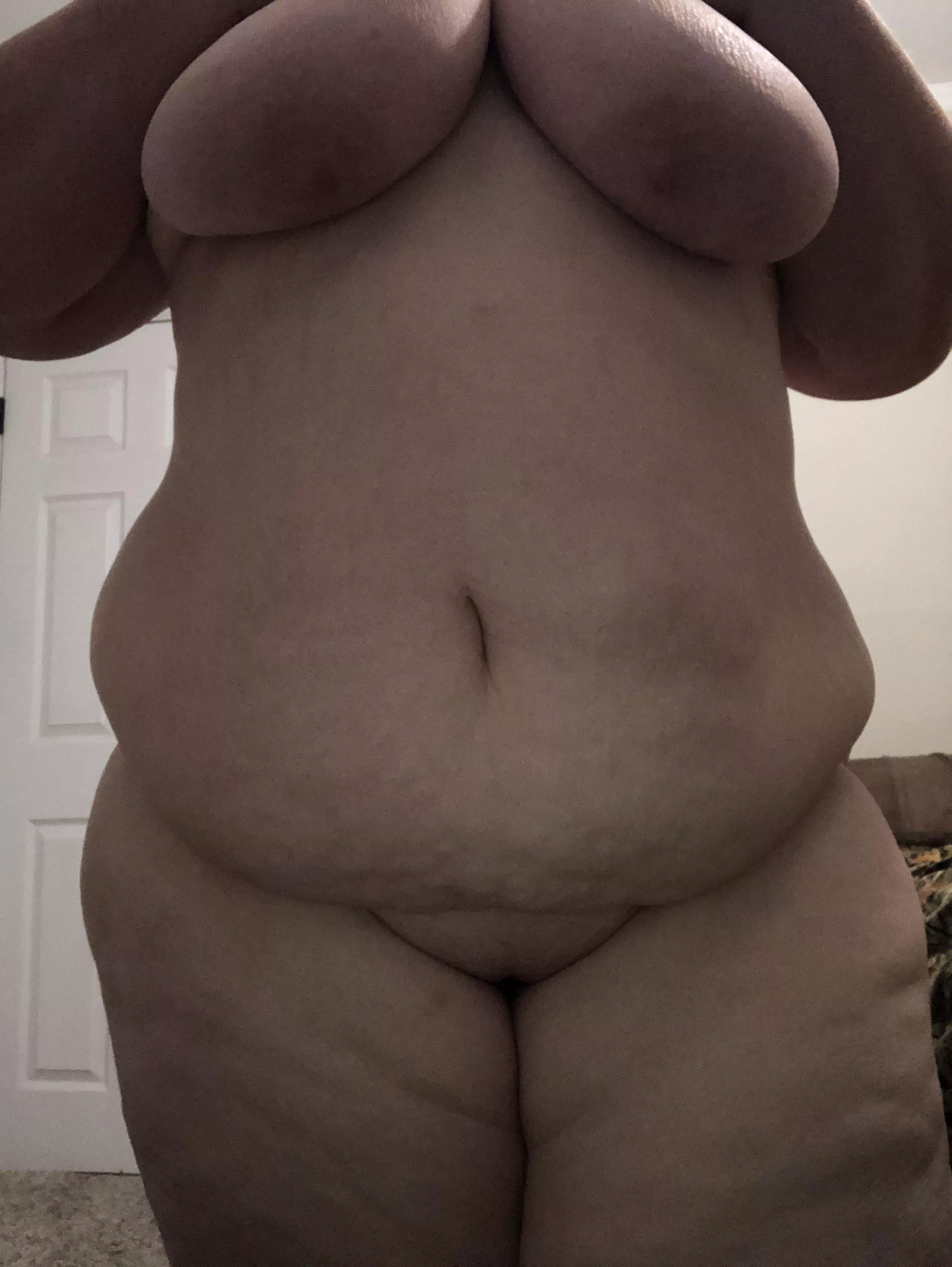 Some me some love? 🥺 posted by bootybootybooo