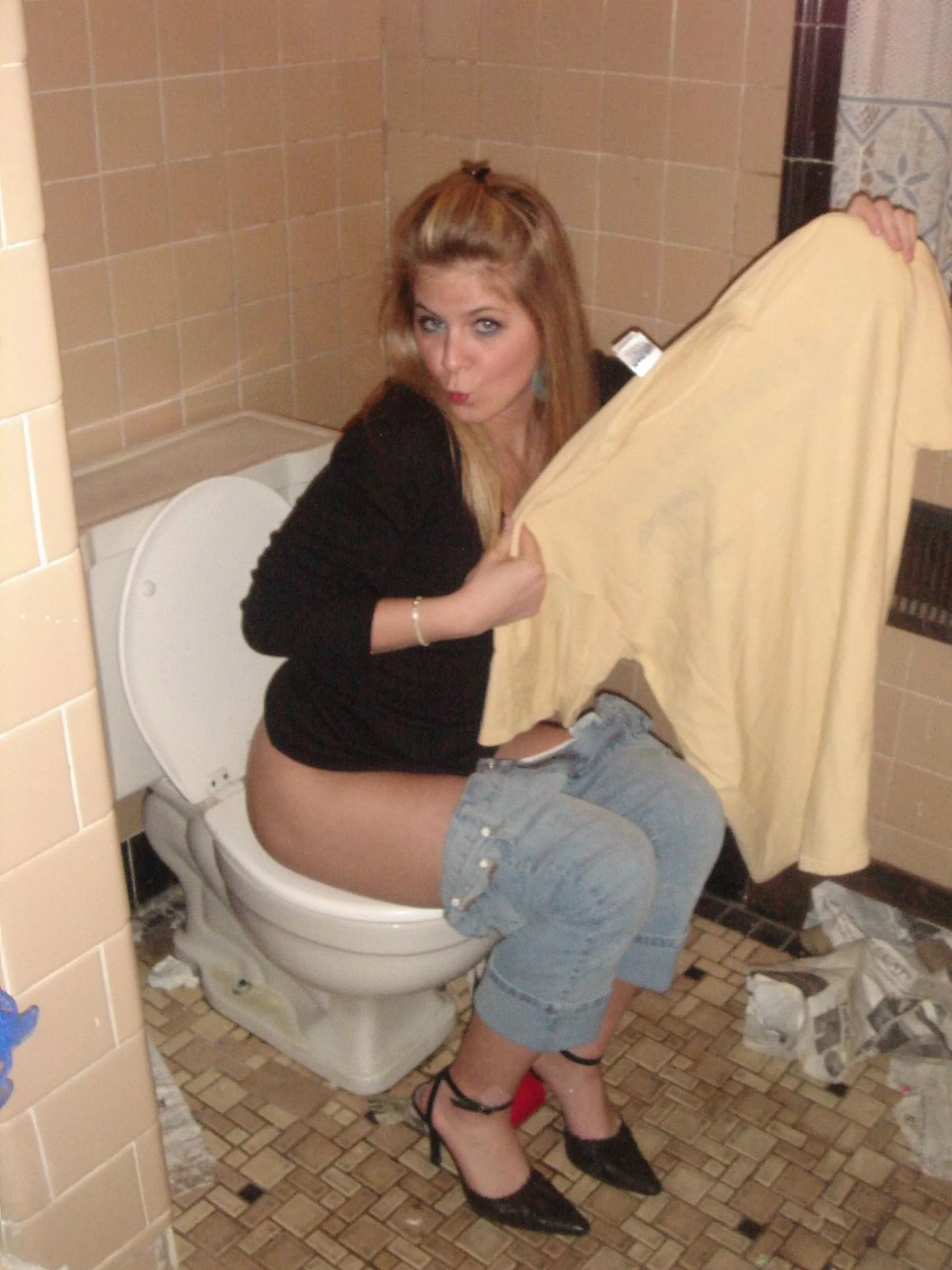 Some might say this entire sub is trashy, but this is taking it literally (2 MiC) posted by CatpainTpyos