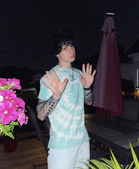 Some of y’all wild on this sub by StrikingAd2176