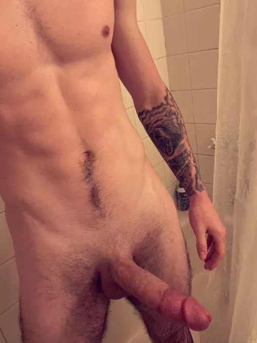 Some shower fun this morning 😋💧 by MaxPriceOF