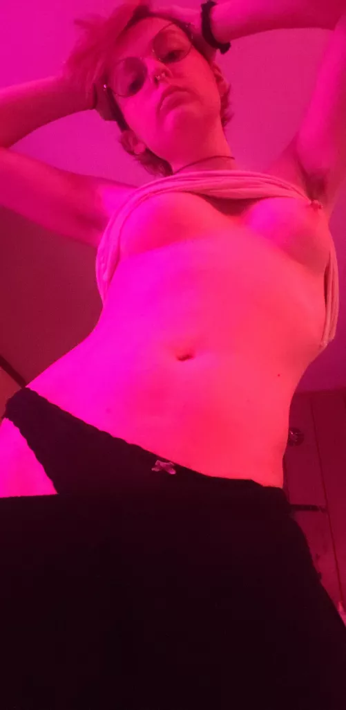 Somebody come fuck me already by skullxcandy