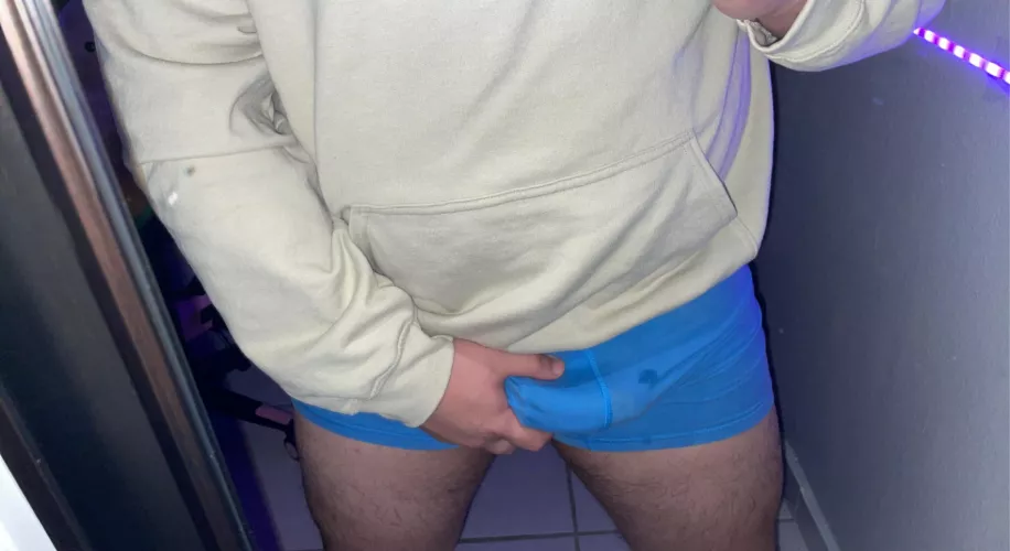 Somehow I’m always leaking 😅 by Elpolabear