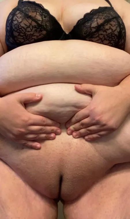 Someone called my simp pussy boring… is it? 😔 by tickitacky