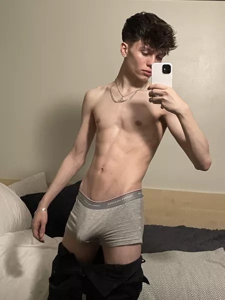 someone come stroke my hard cock 💦 by dirtydexterr