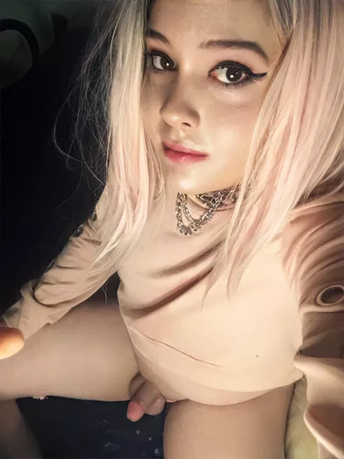 Someone come use me by newsis496