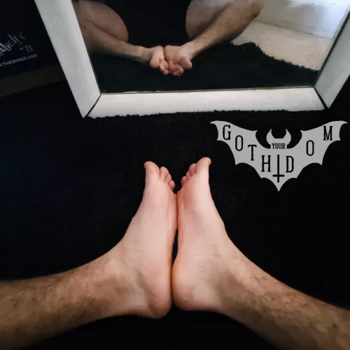 Someone come worship them. by YourGothDom