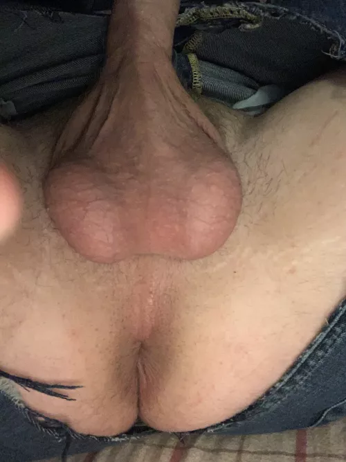 Someone dm me. I’m really bored by Enough-Fox-5323